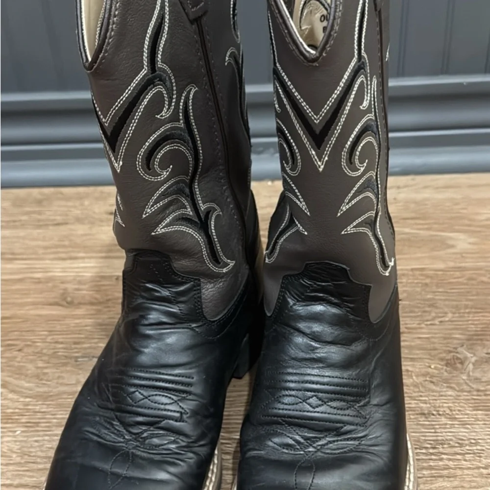 Old West Two-Tone Kids Western Boots in Black and gray